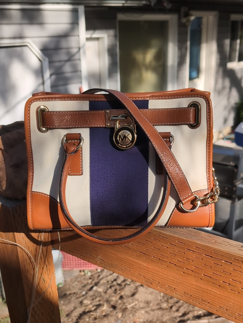 Pre-Loved Michael Kors Hamilton